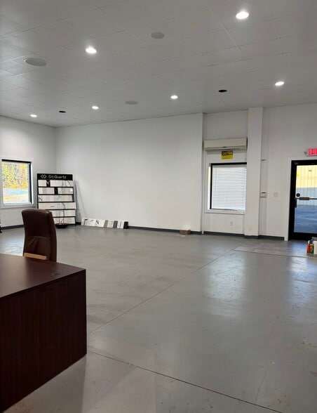 More Photos Of 10913 Office Park Dr, Charlotte Unknown For Lease