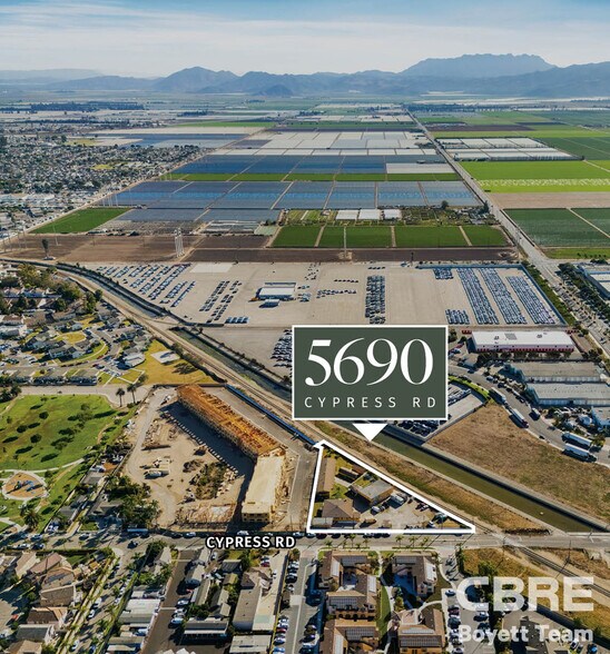 More Photos Of 5690 Cypress Rd, Oxnard Apartments For Sale