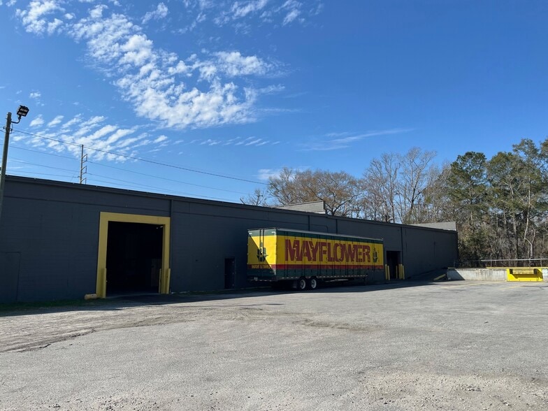 More Photos Of 1902 Staley Ave, Savannah Industrial For Lease