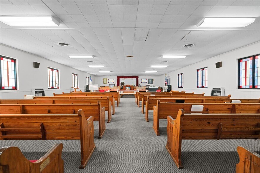 More Photos Of 123 Bethel Church Rd NE, Dalton Religious Facility For Sale