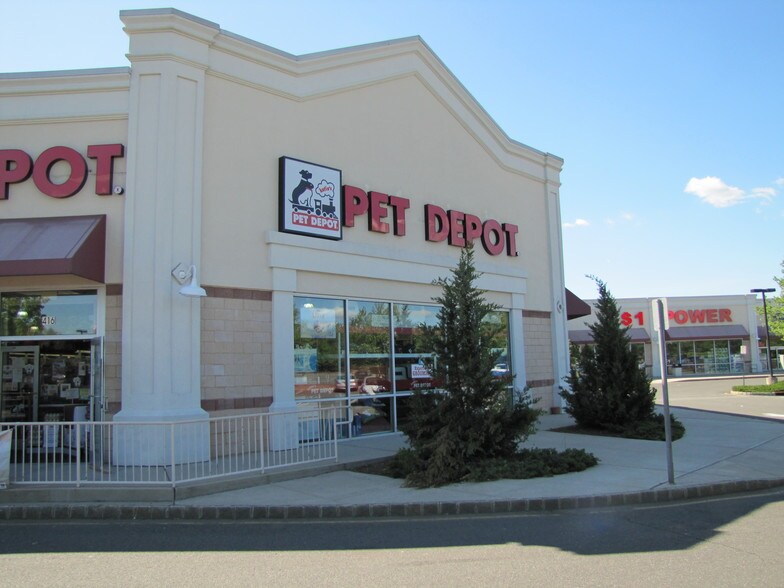 More Photos Of 400 Renaissance Blvd, North Brunswick Unknown For Lease