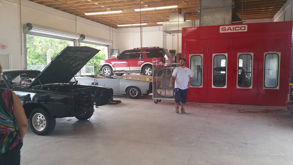 More Photos Of 1742 Canova St SE, Palm Bay Auto Repair For Sale