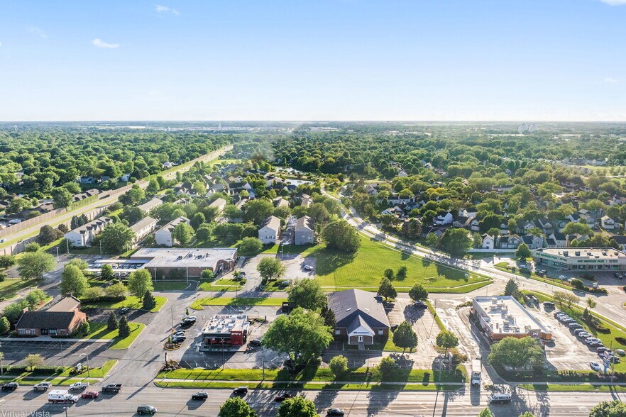 More Photos Of 1851 Douglas Rd, Montgomery Medical For Sale