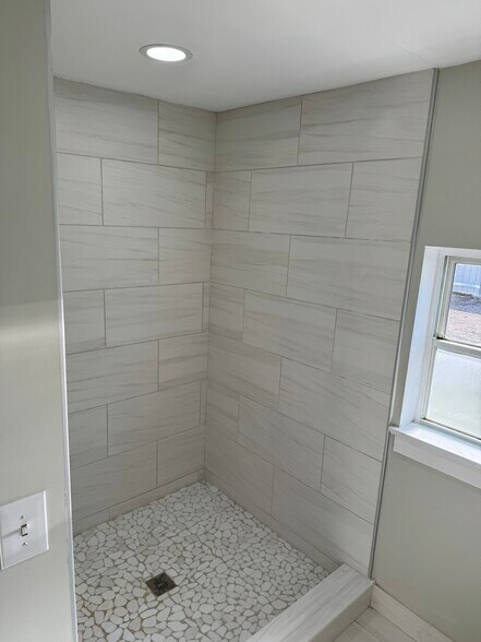 More Photos Of 5331 Gratiot Ave, Saint Clair Auto Dealership For Sale