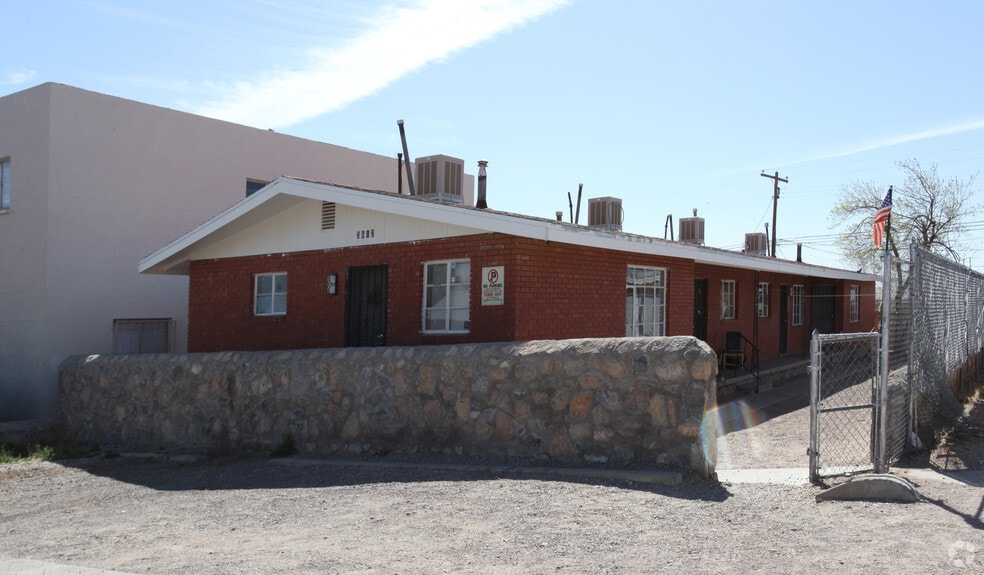 Primary Photo Of 3610-3612 Hayes Ave, El Paso Apartments For Sale