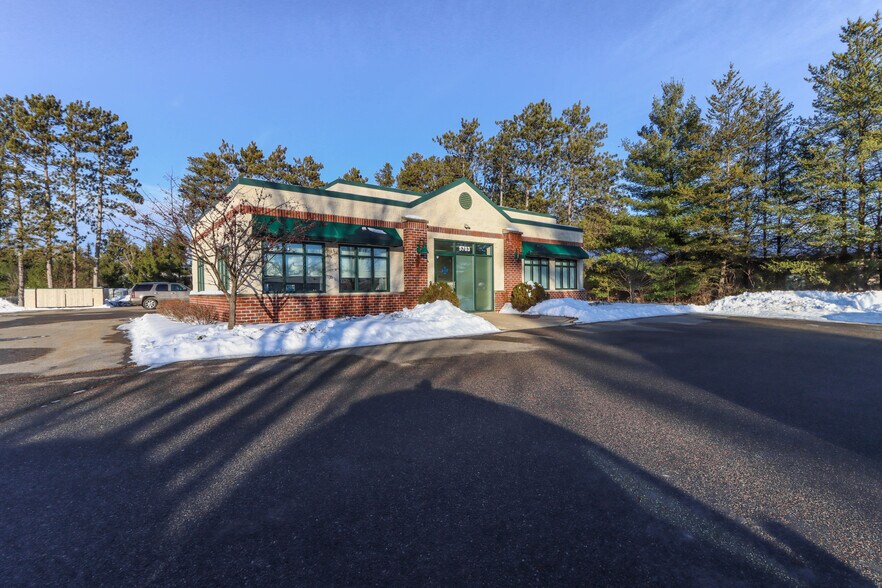 More Photos Of 5705 Memorial Ct, Weston Freestanding For Sale