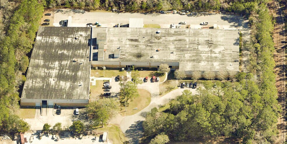 More Photos Of 6600-6660 Suemac Plz, Jacksonville Service For Lease