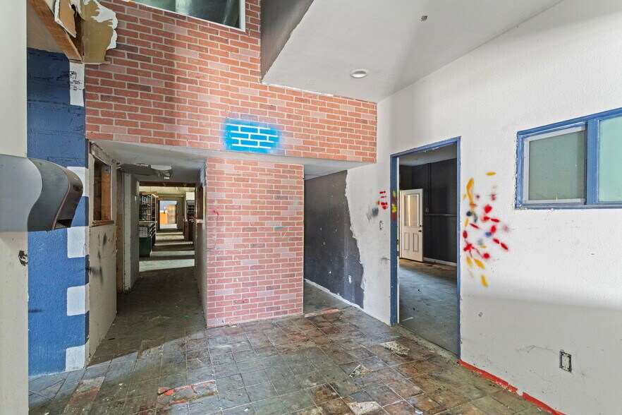 More Photos Of 1822 Belcroft Ave, South El Monte Manufacturing For Sale