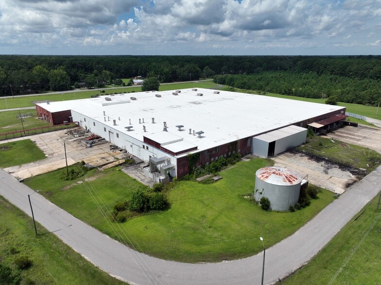 More Photos Of 1000 Bicycle Way, Manning Distribution For Sale