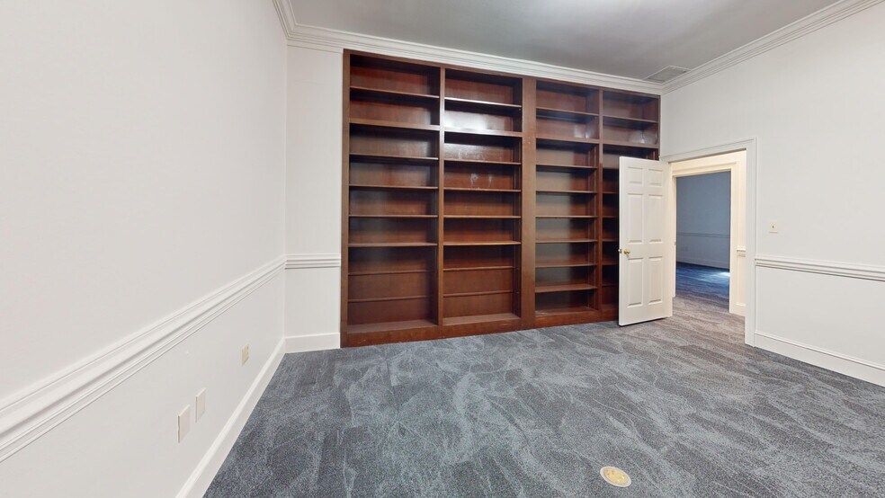 More Photos Of 2833 Remington Green Cir, Tallahassee Office For Sale