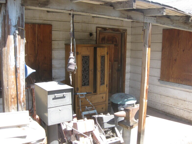 More Photos Of 17035 Sierra Hwy, Canyon Country Land For Sale