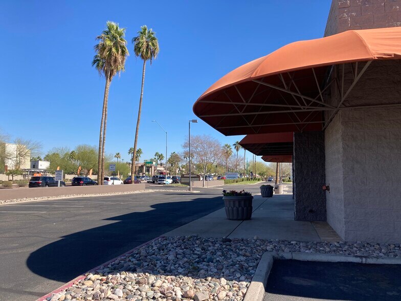 More Photos Of 1107 E Bell Rd, Phoenix Unknown For Lease