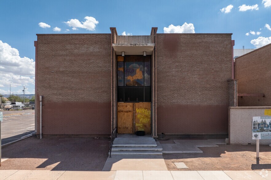 More Photos Of 1833-1841 W Buchanan St, Phoenix Industrial For Sale