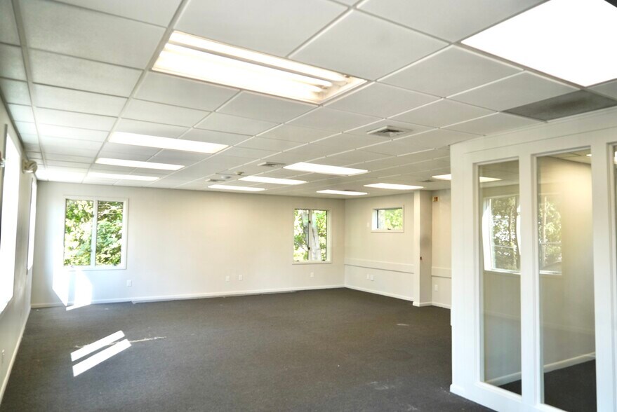 More Photos Of 29 Church St, Ramsey Office For Sale