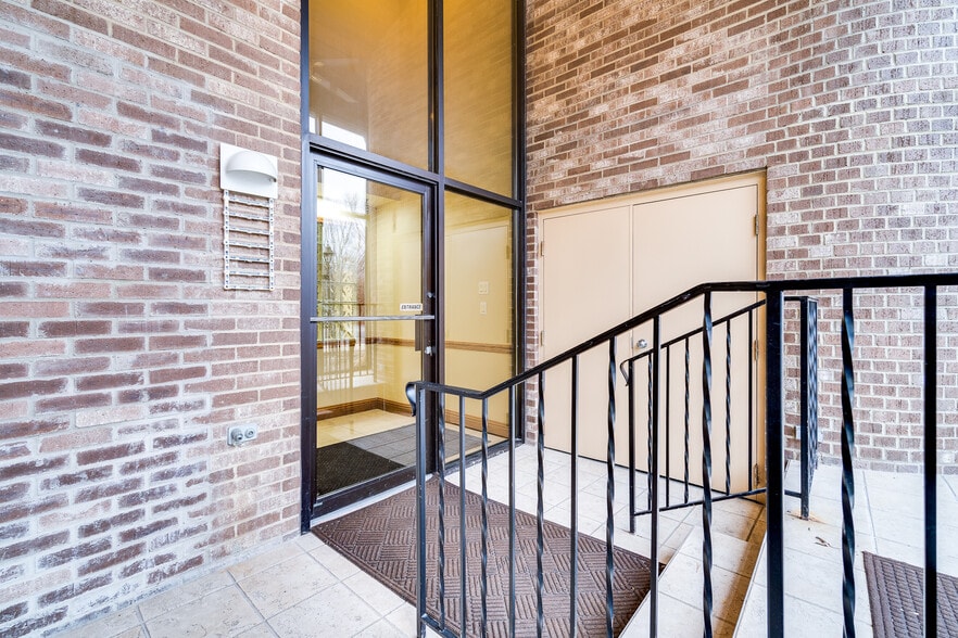 More Photos Of 7345 Far Hills Ave, Dayton Medical For Lease