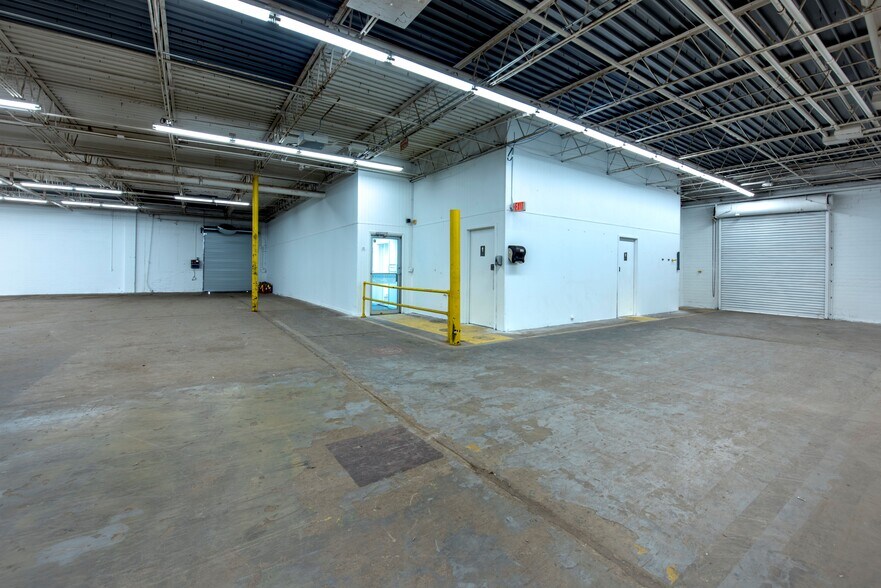 More Photos Of 1700 Overhead Bridge Rd NE, Cleveland Warehouse For Sale