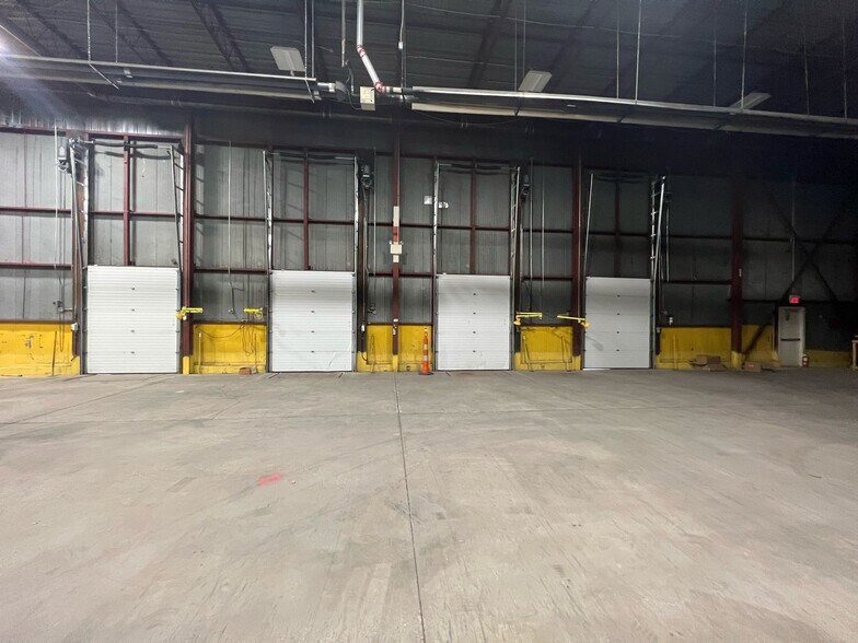 More Photos Of 110 Glidden Rd, Brampton Warehouse For Sale