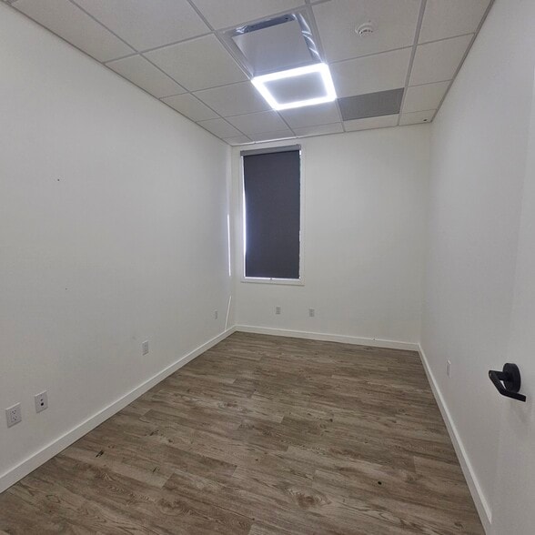 More Photos Of 72 Summit Ave, Montvale Office Residential For Lease