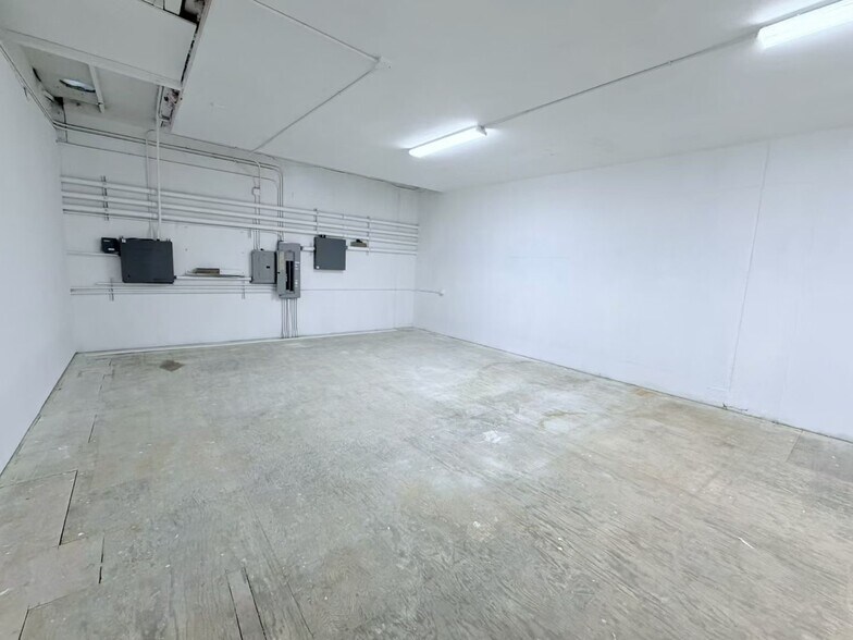 More Photos Of 2492 Technology Dr, Hayward Research And Development For Sale