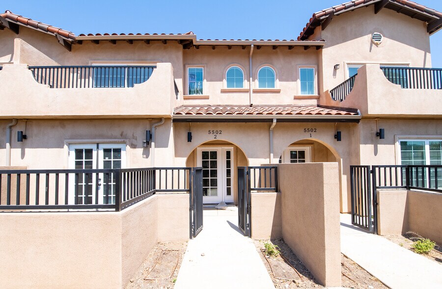 More Photos Of 5526 Los Angeles Ave, Simi Valley Apartments For Sale