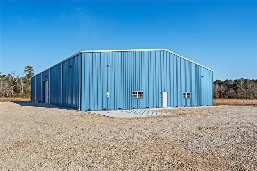 Primary Photo Of 3345 Willow Creek Rd, Florence Flex For Lease