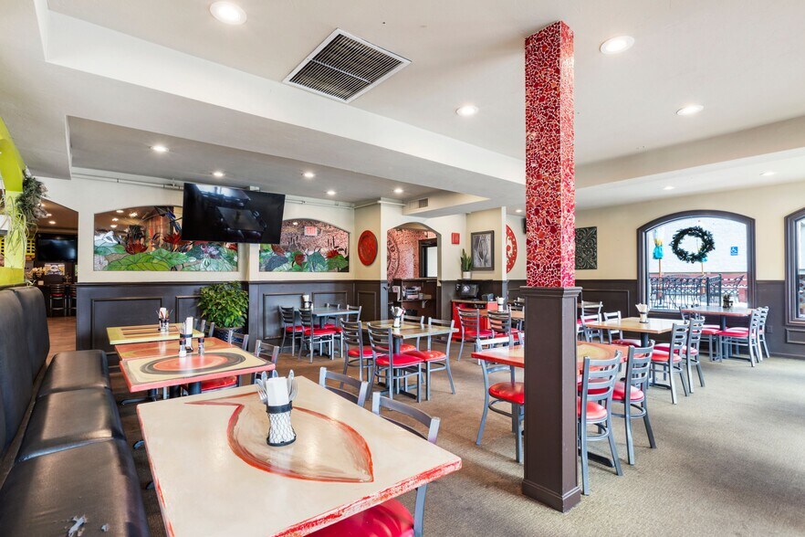 More Photos Of 278-282 Shrewsbury St, Worcester Storefront Retail Residential For Sale