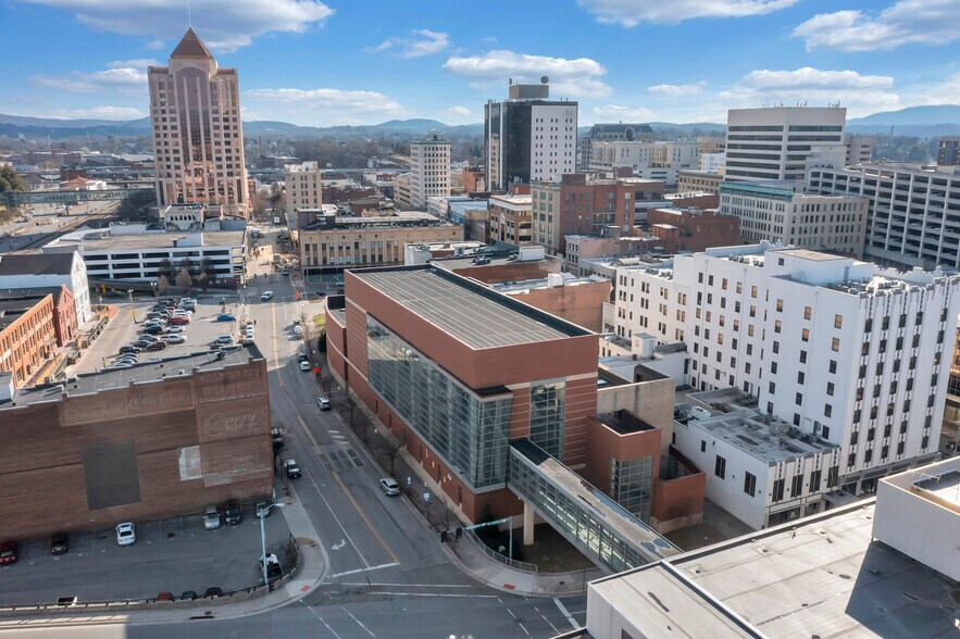 More Photos Of 120 Salem Ave SW, Roanoke Warehouse For Lease