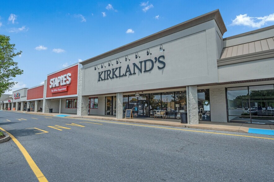 More Photos Of 1001 N DuPont Hwy, Dover Unknown For Lease