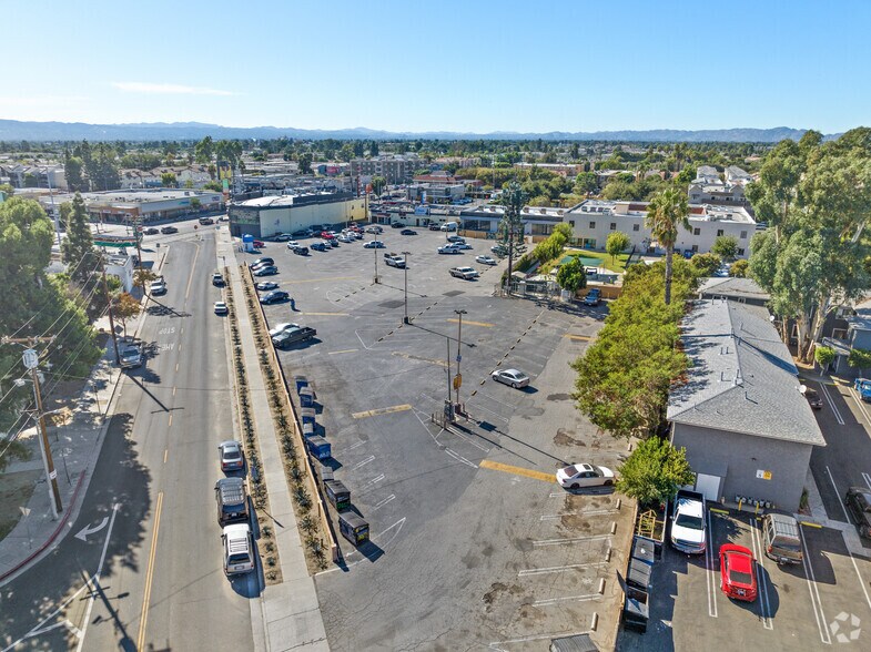 More Photos Of 9124-9134 Van Nuys Blvd, Panorama City Restaurant For Lease