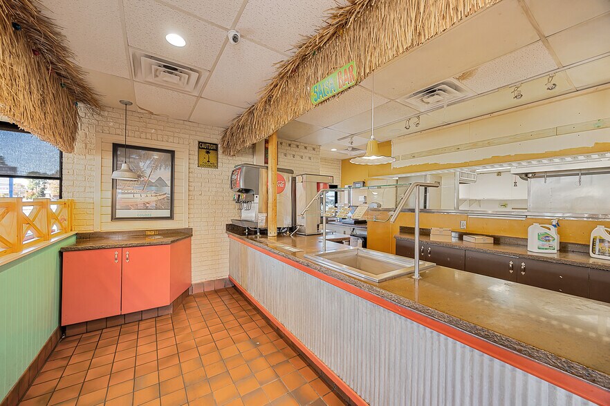 More Photos Of 71 Carriage House Dr, Jackson Restaurant For Sale