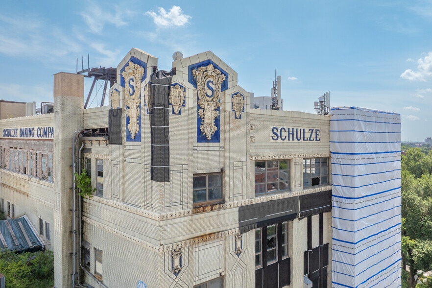 More Photos Of 40 E Garfield Blvd, Chicago Flex For Sale