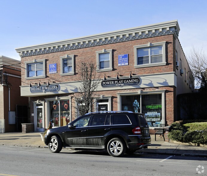 More Photos Of 23 Diamond Spring Rd, Denville Storefront Retail Office For Lease