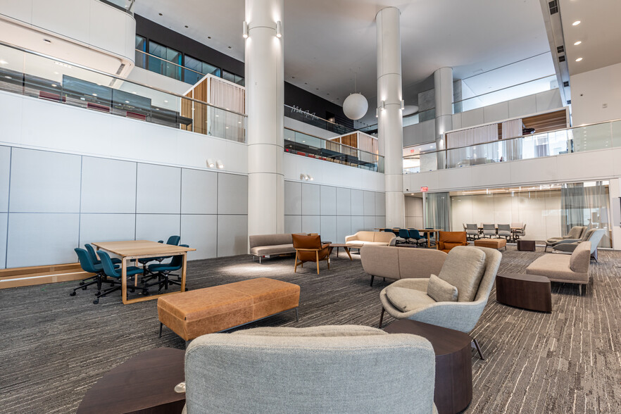 More Photos Of 909 Fannin St, Houston Office For Lease