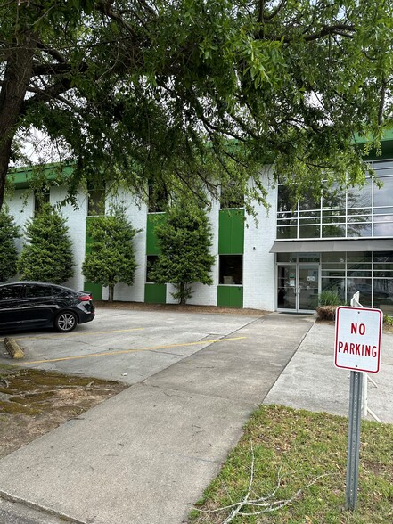 Primary Photo Of 125 Ottley Dr NE, Atlanta Warehouse For Lease