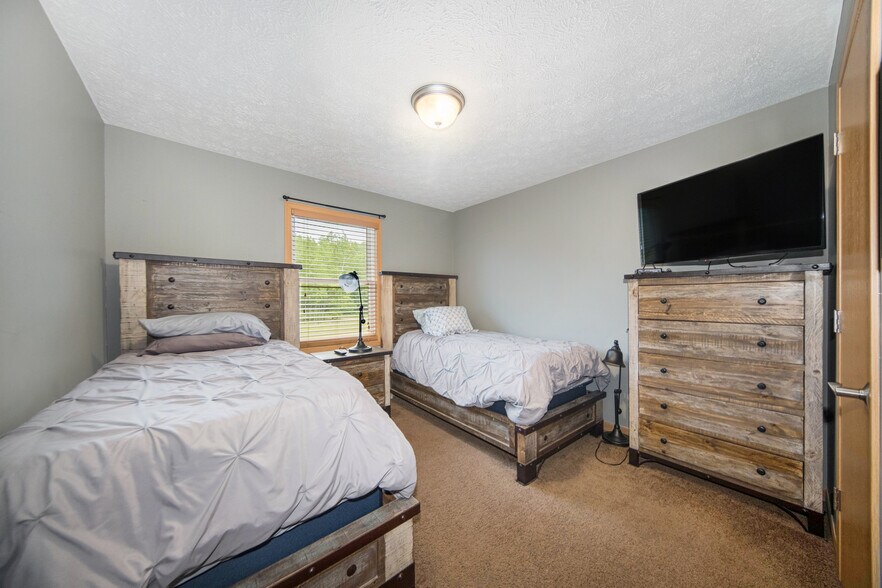 More Photos Of 355 Mannsiding Rd, Harrison Rehabilitation Center For Sale