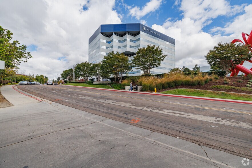 More Photos Of 9605 Scranton Rd, San Diego Office For Lease