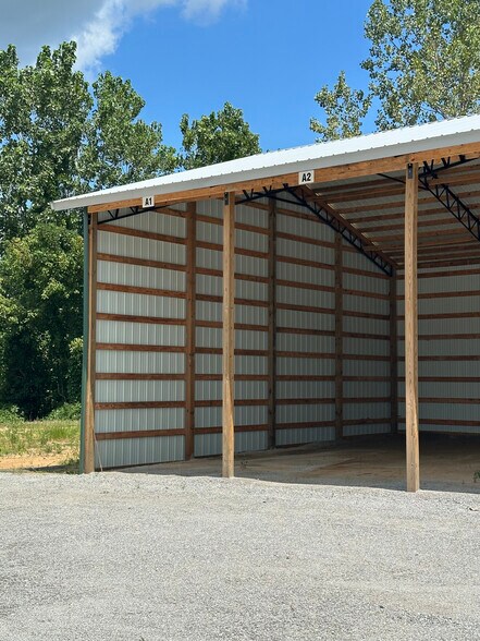 More Photos Of 825 Airport Dr, Alexander City Land For Lease