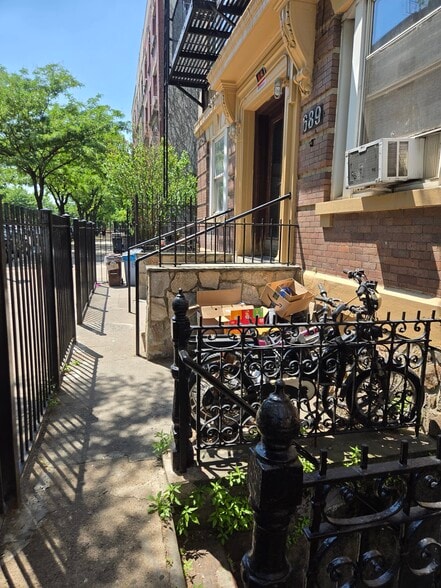 More Photos Of 689-693 Beck St, Bronx Apartments For Sale