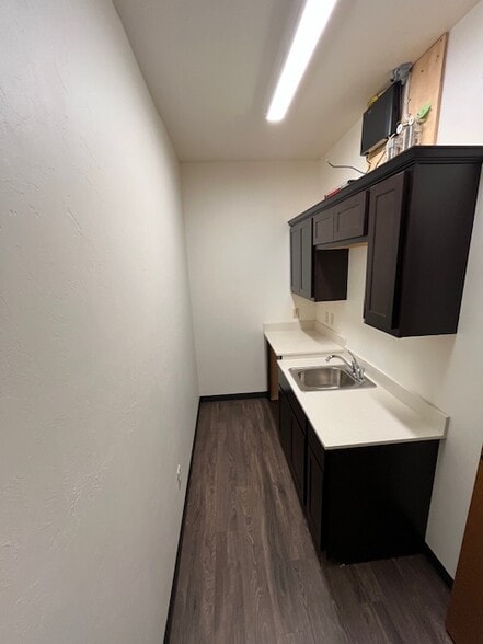 More Photos Of 13933 Technology Dr, Oklahoma City Office Residential For Lease