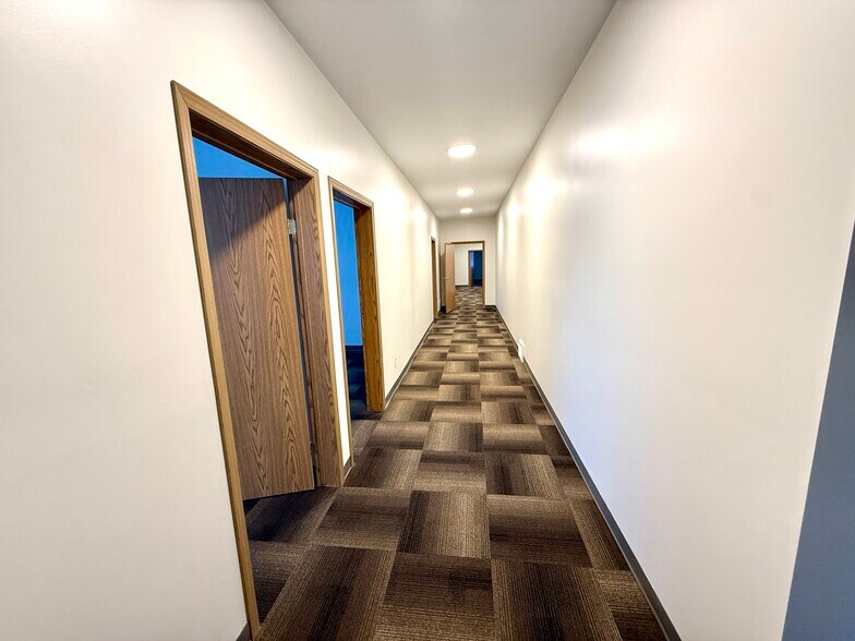 More Photos Of 8 Van Der Horn Way, Red Deer County Truck Terminal For Sale