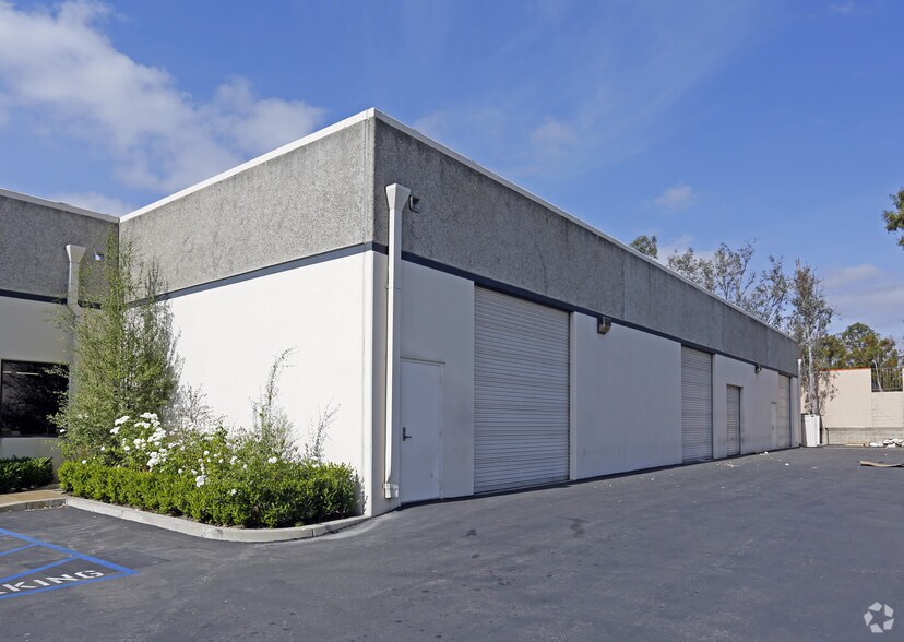 More Photos Of 23201 Del Lago Dr, Laguna Hills Warehouse For Lease