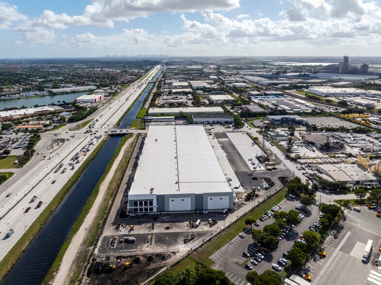 More Photos Of 10900 NW 128th Street, Medley Warehouse For Lease