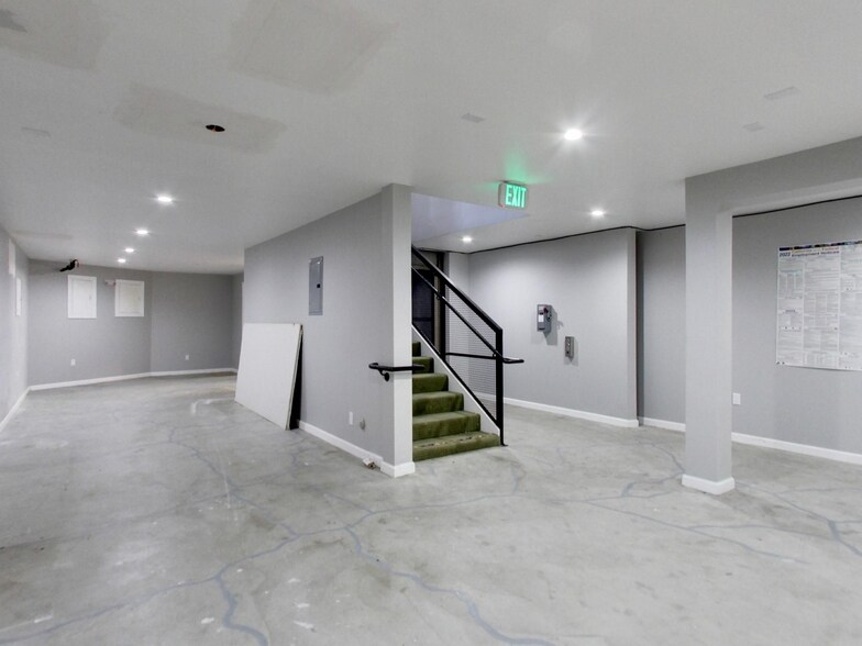 More Photos Of 1884-1886 Market St, San Francisco Storefront Retail Office For Lease