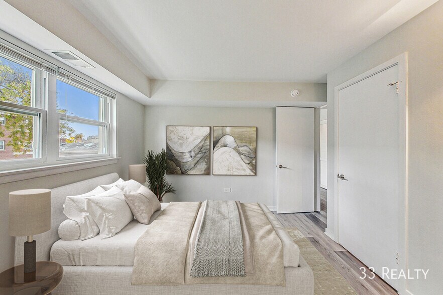 More Photos Of 501-551 W Euclid Ave, Arlington Heights Apartments For Sale