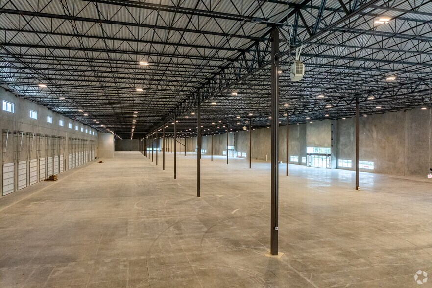 More Photos Of New Hope Rd, Cedar Park Unknown For Lease