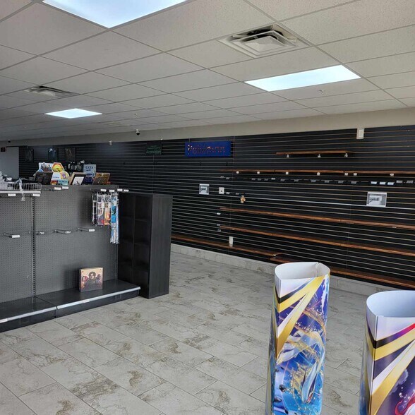 More Photos Of 1131 Fort Worth Dr, Denton Storefront Retail Office For Sale