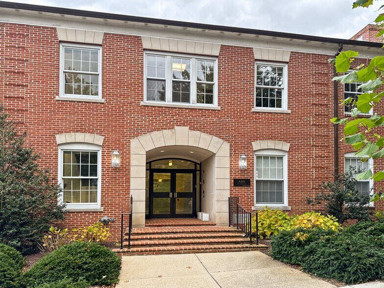 More Photos Of 4301 50th St NW, Washington Coworking Space