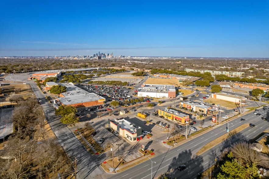 More Photos Of 655-700 W Illinois Ave, Dallas Unknown For Lease