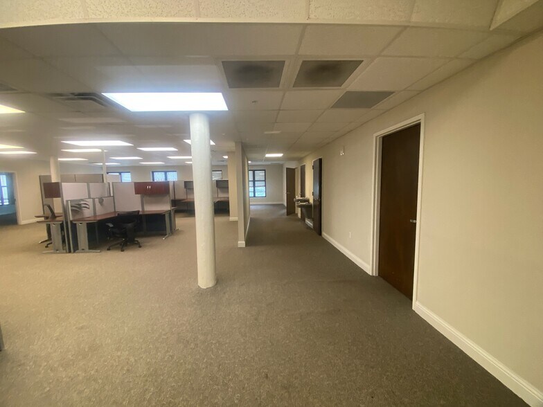 More Photos Of 229 Milam St, Shreveport Loft Creative Space For Lease