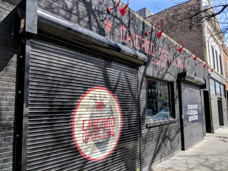 More Photos Of 2359 N Milwaukee Ave, Chicago Storefront For Lease